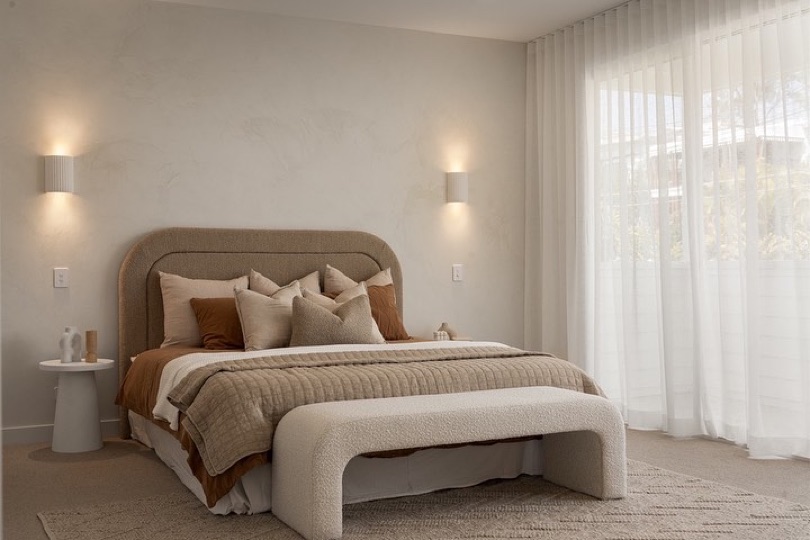 HAVEN. Enquire Now. ⠀⠀⠀⠀⠀⠀⠀⠀⠀ Indulge in opulence with HAVEN's master bedroom sanctuary – a luxurious space of comfort and style. From the free-standing bath to the expansive walk-in wardrobe, every detail is designed for ultimate luxury living. Your dream retreat awaits. ⠀⠀⠀⠀⠀⠀⠀⠀⠀ Sales enquiries to @michael_bacon_…