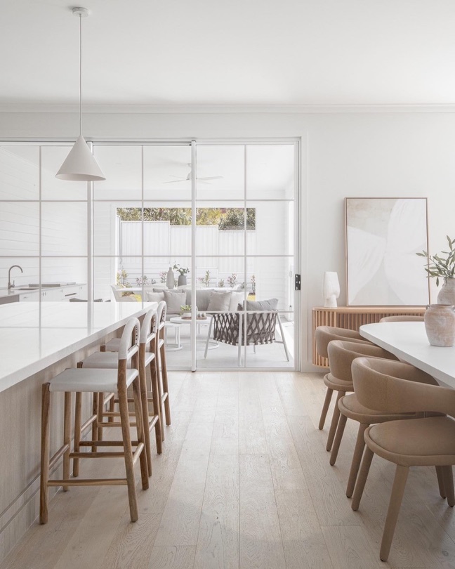 EDEN with @abiinteriors ⠀⠀⠀⠀⠀⠀⠀⠀⠀ Dive into the allure of EDEN, a previously built and sold sanctuary captured beautifully by @abiinteriors ✨ ⠀⠀⠀⠀⠀⠀⠀⠀⠀ The heart of this captivating abode is a bespoke timber kitchen, anchoring the open plan living space with a touch of luxury. Step into the sunlit living and kitchen…