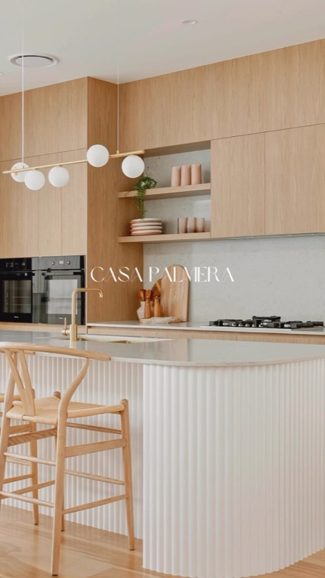 CASA PALMERA. Where luxury and functionality effortlessly meet. DESIGN · DEVELOP · CONSTRUCT