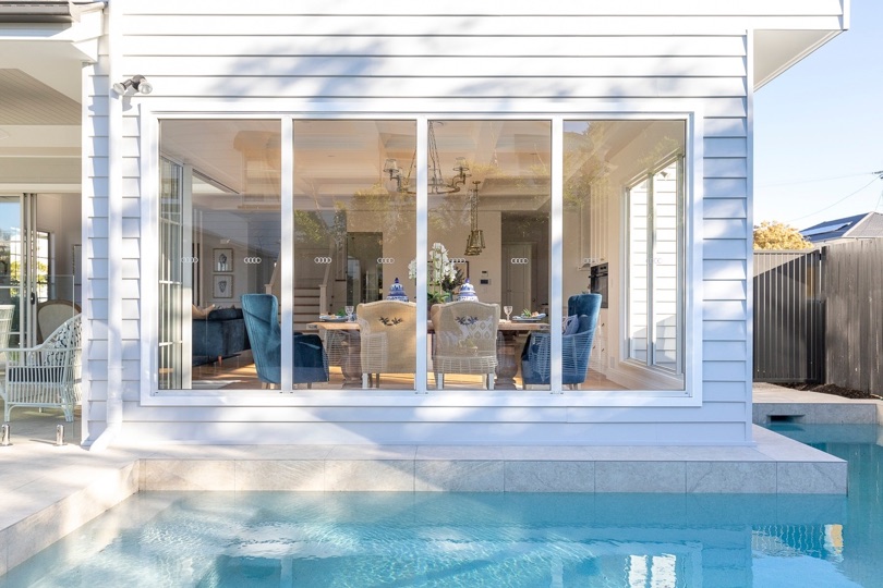 Elegant yet simple WHITE by SABDIA Constructions DESIGN | DEVELOP | BUILD