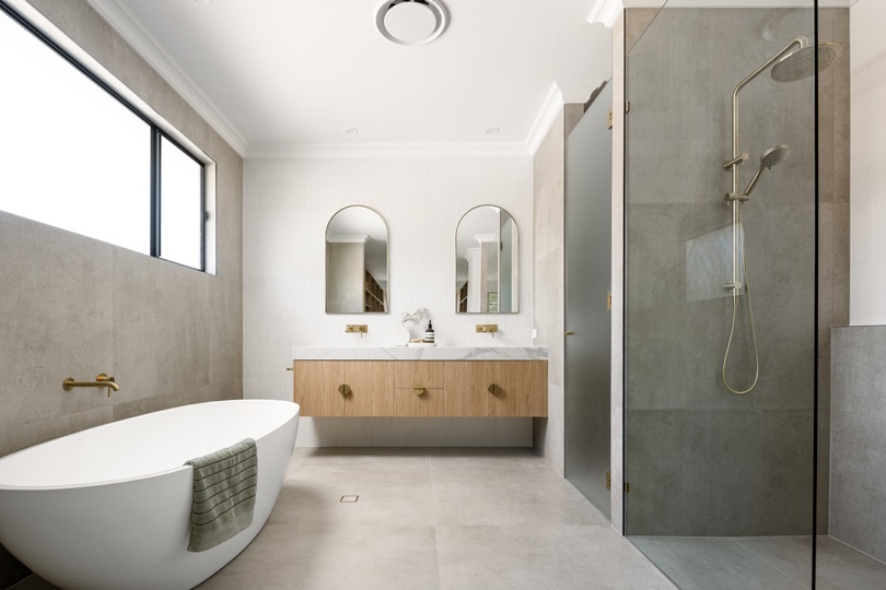 Ensuite Goals at LISLE 😍 Styled to perfection by @blokdesignco Photographed by @nira.creative Sales enquiries @luxurypropertiesbrisbane DESIGN | DEVELOP | BUILD
