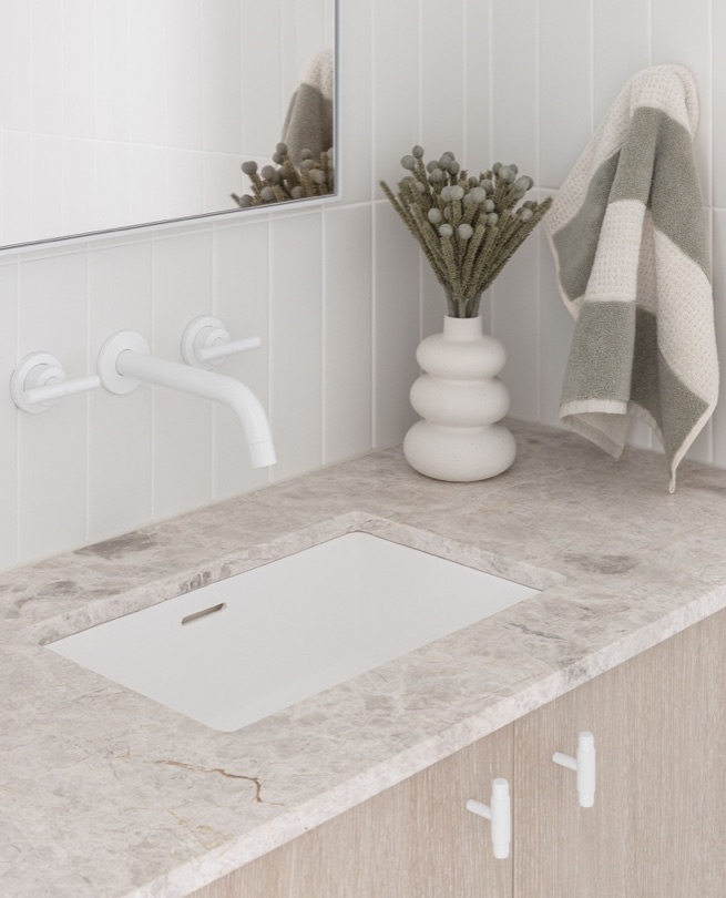 HAVEN – where subtle tones and stunning textures create a sense of calm. ✨ This bathroom is a perfect balance of softness and sophistication, with every detail designed to elevate the everyday. Photography by: @abiinteriors DESIGN · DEVELOP · CONSTRUCT