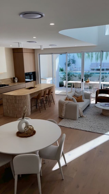 AMMOS A collection of moments. Design, details, and elegance come together in a refined experience. From sleek finishes to curated elements, each space tells a story of sophisticated living. DESIGN · DEVELOP · CONSTRUCT