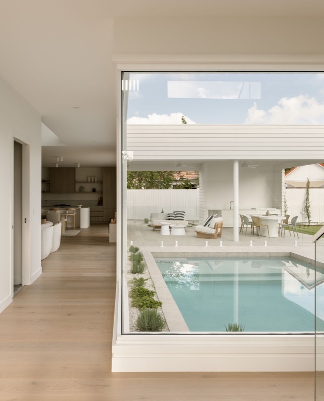 KIRRA Embracing soft light, warm hues, and an effortless connection to the outdoors, Kirra redefines coastal living. Floor-to-ceiling glass opens the home to its surroundings, while every finish is selected to evoke calm, clarity, and quiet luxury. DESIGN · DEVELOP · CONSTRUCT